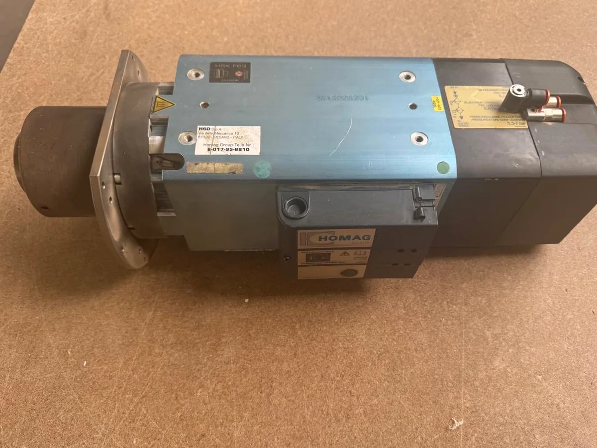 Eletromandril HSD com encabadouro HSK F63 e referência HOMAG Group, desmontado de uma máquina CNC Homag